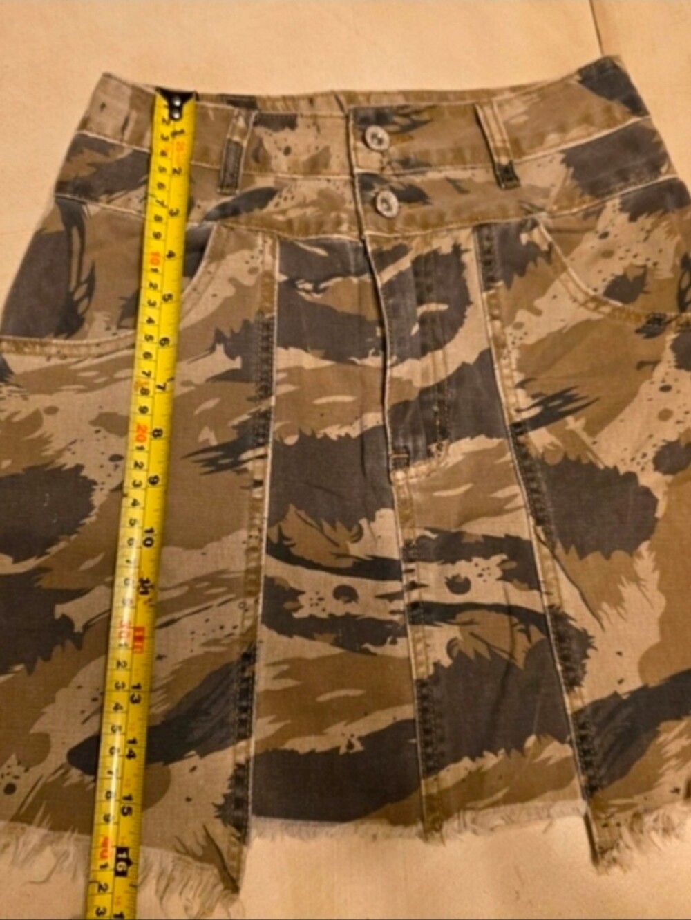 POL Camo Raw Hem Mini Skirt | High Waisted Utility Grunge Boho. Size S. Cotton - Picture 6 of 13